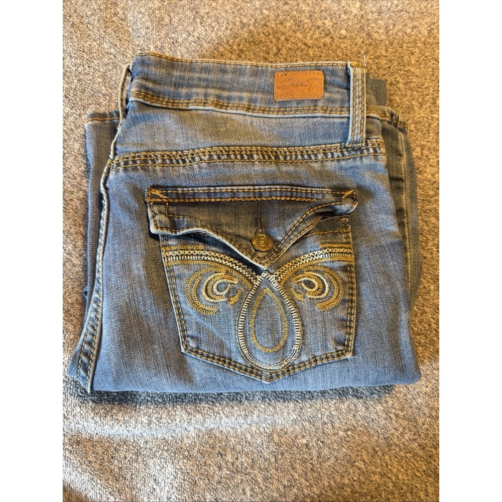 Seven7 Women's Size 10 Jeans Bootcut Stretch light Wash Mid rise Flap Pocket - Picture 10 of 10